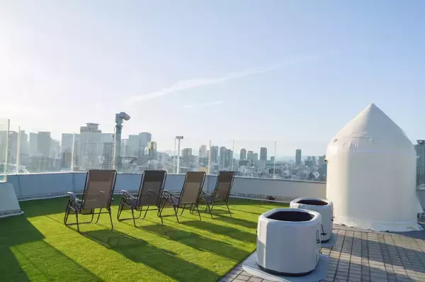 「【大阪・天満橋】OMM屋上が開放！ 空を見上げ街を見下ろす貸切空間「sora-to-ma」オープン」の画像