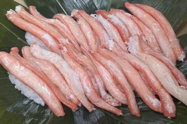 「【富山・魚津市】初開催！「魚津❝カーニ❞バル2026」。「紅ズワイガニ」料理店が勢ぞろい。5,000円で6,000円分のカニ料理が楽しめる、お得なプレミアム飲食券を9月17日から、限定1,200セット先着販売」の画像