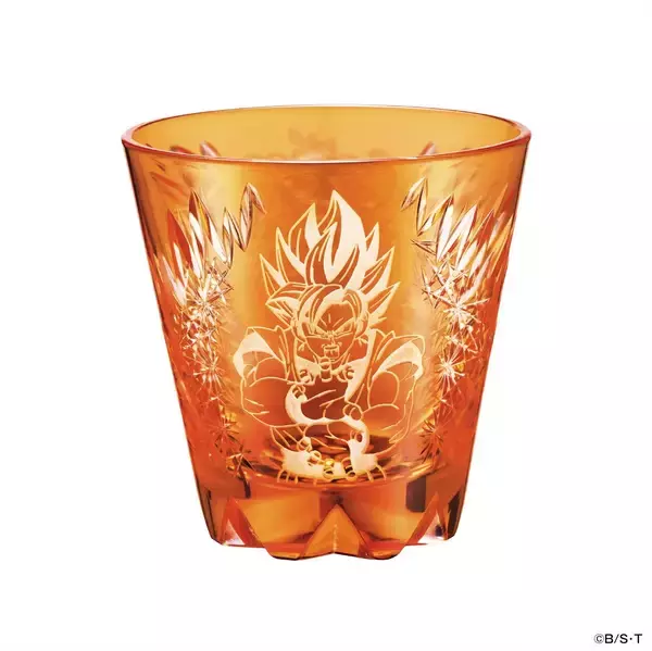 「超サイヤ人の熱い輝きを刻む!!　『DRAGON BALL』が伝統の「江戸切子」で登場！」の画像