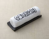 「全面刺繍にも対応、FSXが「刺繍おしぼりサービス」を開始～お店の第一印象を変えるおしぼりを“ブランディングツール”へ～」の画像1