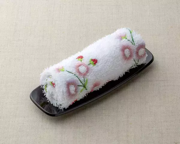 「全面刺繍にも対応、FSXが「刺繍おしぼりサービス」を開始～お店の第一印象を変えるおしぼりを“ブランディングツール”へ～」の画像