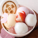 「京の春を映す、桜の味わい京都永楽屋の「楽・桜かほるパフェ」「おひがし桜」が季節限定で登場」の画像2