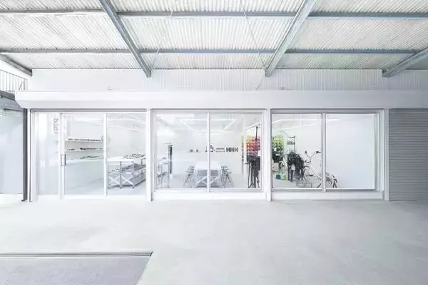 「奈良の靴下工場発、“漕いで編む”体験から生まれた「CHARICKS CRAFT」新発売異素材×ローゲージでふっくら軽やかな履き心地」の画像