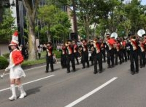 和歌山市の秋を彩る「けやきスペシャルパレード」開催！生徒たちによる音楽パレードを実施！