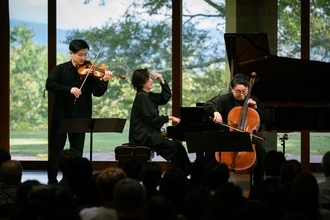 ３人で奏でる最高のハーモニー。　清塚信也 Piano Trio、八ヶ岳公演とともに全国ツアー「Harmony」開催発表！