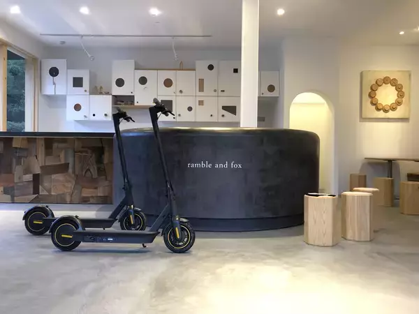 「愛犬と旅する電動バイク「Doggie」来春発売モデルを三重・VISONで先行レンタル」の画像