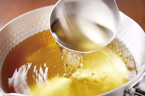 「【ペピイが春夏新商品を販売開始】お手心価格な犬猫用出汁煮込みウェットフード新発売」の画像