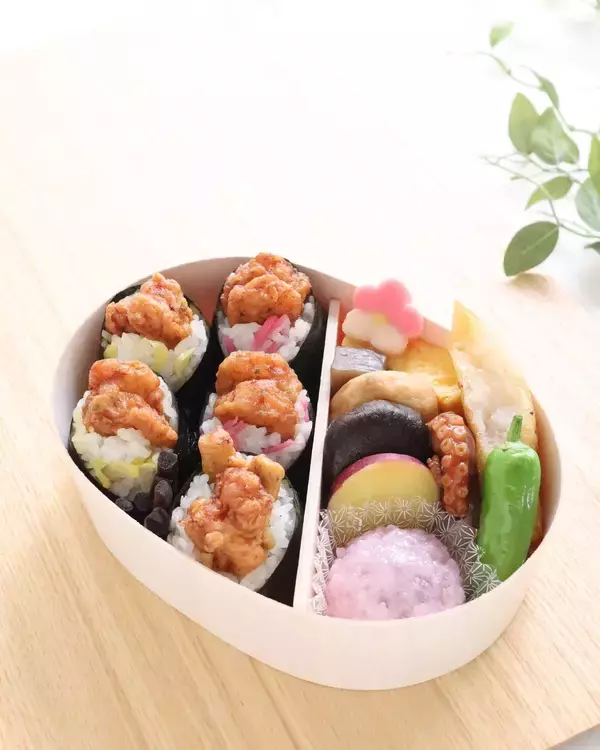 「＜地雷也＞×＜銀座若菜＞コラボ！ 専門店の味のかけ合わせ・スペシャル天むす弁当限定販売」の画像