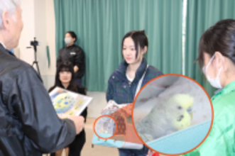 【岡山理大専門学校】実習犬たちの「卒業式」７年ぶりに復活 ――思い出かみしめ送り出す