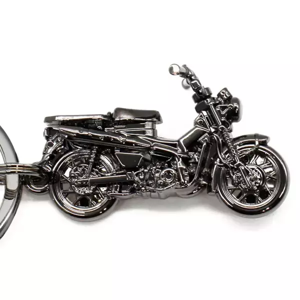 「●1000個限定●Honda ハンターカブ CT125 キーチェーン　 BLACK EDITION、予約開始！」の画像