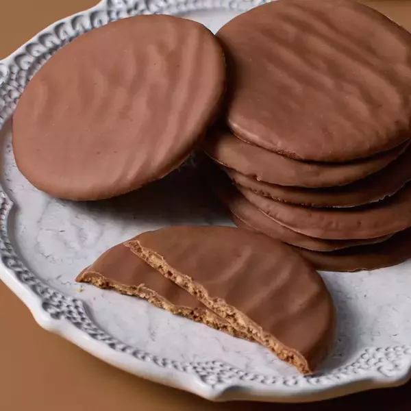 「【期間限定】北海道バター×濃厚ミルクチョコの贅沢な味わい「ショコラージュ」新発売」の画像