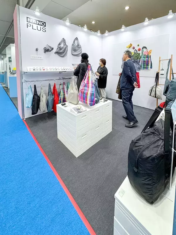 「【手のひらサイズのバッグシリーズ「NANOPLUS」】「第19回 LIFE×DESIGN」に出展、好評の声多数」の画像