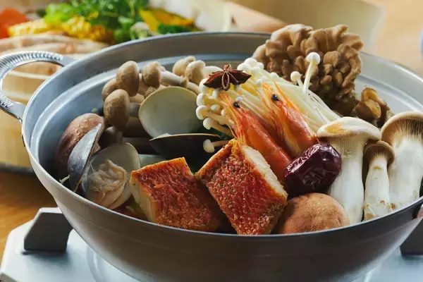 「【コスパ良】箱根の癒し宿が「学生グループ旅応援プラン」販売開始　打ち上げやサークル活動、卒業旅行にも｜フォートリート箱根仙石原」の画像