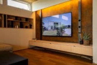 【日本製】国内製造継続のため価格改定へ。長野×富山の技術が息づく薄型「2×4スピーカー」、2026年1月1日より一部モデルを値上げ