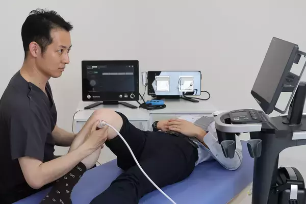 「元阪神・桧山進次郎氏＆東留伽によるスペシャルトークショー開催！阪急高槻市駅徒歩1分の立地に「高槻整形外科・再生医療クリニック」が 5月7日（木）新規開院」の画像