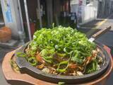 「【中目黒】人気大阪お好み焼き店に、広島お好み焼き店「せぽん」が間借り出店」の画像1