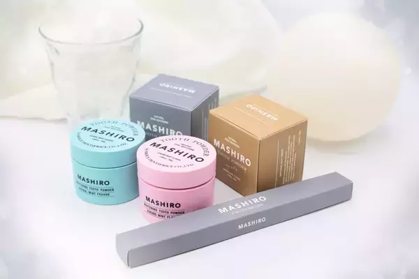「【Amazon 新生活セール Final】シリーズ累計16万個を突破した、今話題の薬用ホワイトニングパウダー　「MASHIRO -マシロ-」が最大46％OFFで登場！」の画像
