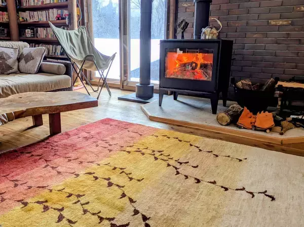 薪ストーブとギャッベ絨毯のコラボ展示販売会、滋賀県高島市で開催！