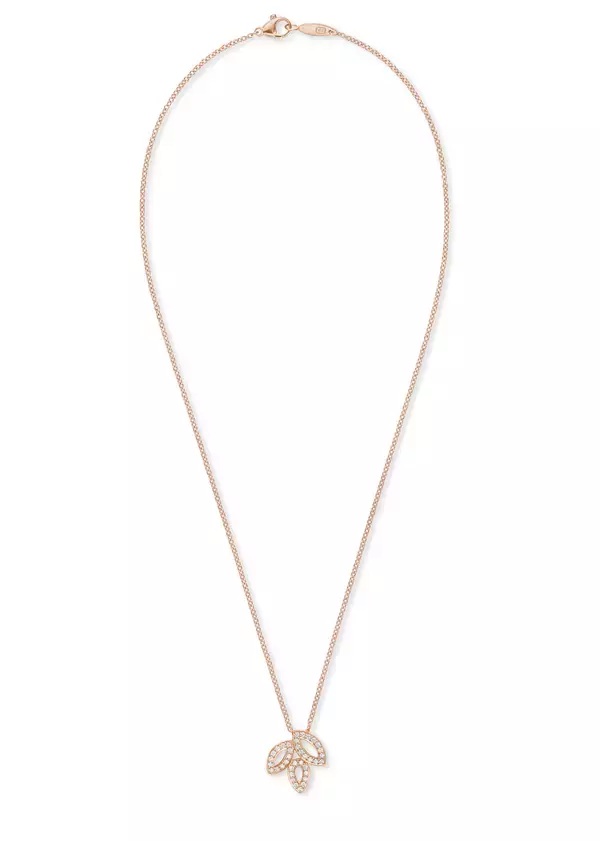 ハリー・ウィンストンのアイコニックな『リリークラスター』コレクションに阪急梅田店リニューアルオープンを記念したペンダントが登場