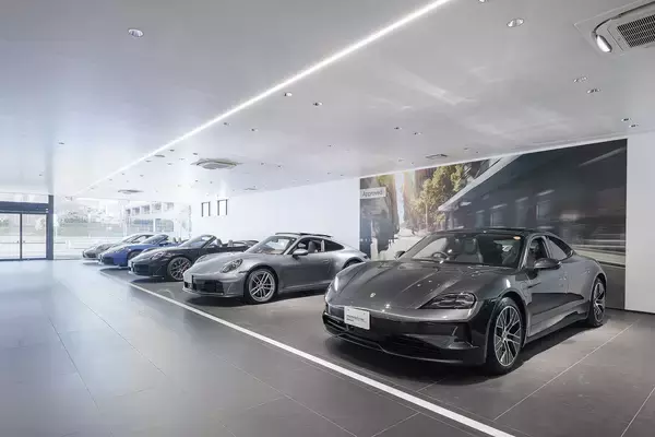 「SKY GROUP　ポルシェセンター横浜青葉　認定中古車展示場・ワークショップ1/31リニューアルオープン」の画像