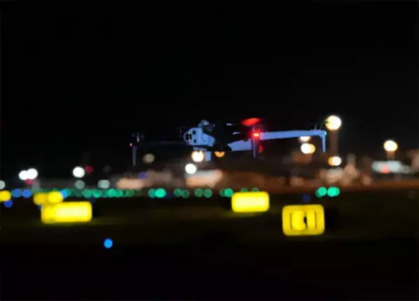 中日本航空とNTTドコモビジネス、日本で初めてセルラードローン「Skydio X10」を利用した空港滑走路夜間点検の実証実験を実施