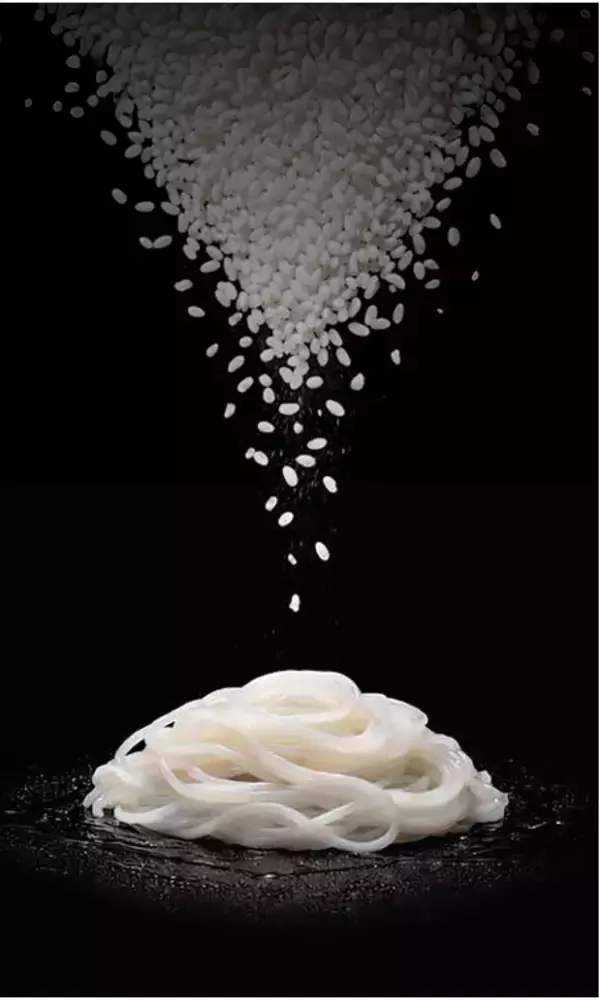 「阿部幸製菓、FOODEX JAPAN 2026 に出展原材料高騰時代の外食産業を支える新たな選択肢柿の種メーカーの技術から生まれた「米粉麺」提案」の画像