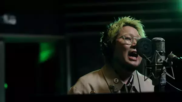 豪華アーティスト12組が明治チョコレートのテーマを歌い継ぐ“Melody of meiji”にこっちのけんとが登場！中森明菜、五木ひろし、TOSHI-LOW、FRUITS ZIPPERからバトンタッチ！さらに森高千里、新浜レオンに続く