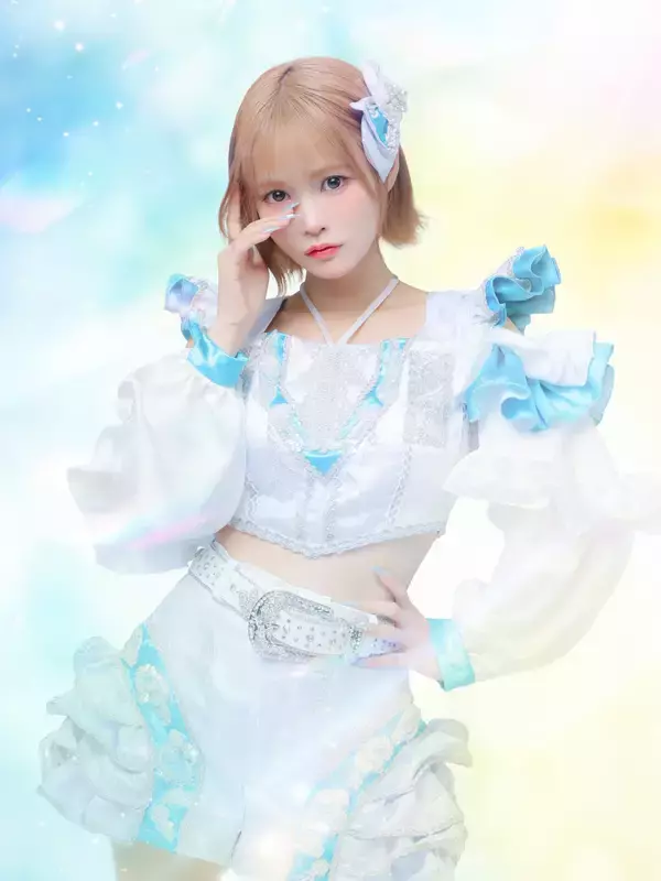 Cherie! 山下ゆづき、『FLASH』初登場＆デジタル写真集発売を経て生誕公演を開催
