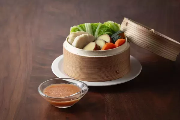 「宮崎食材をつかった新感覚サウザンアイランド風ドレッシング「ミリオンドレッシング」が2月1日新発売！」の画像