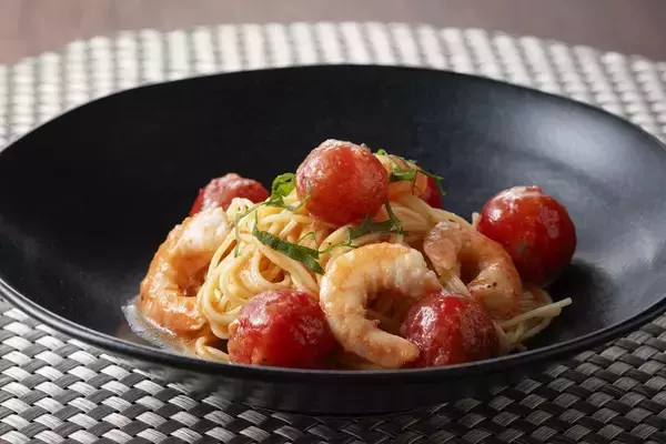 「宮崎食材をつかった新感覚サウザンアイランド風ドレッシング「ミリオンドレッシング」が2月1日新発売！」の画像