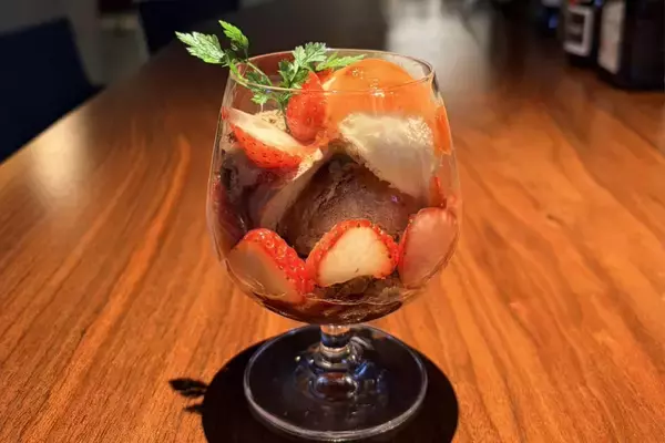 「佐賀・古湯温泉の癒し宿に【大人のバレンタインパフェ】が新登場！」の画像