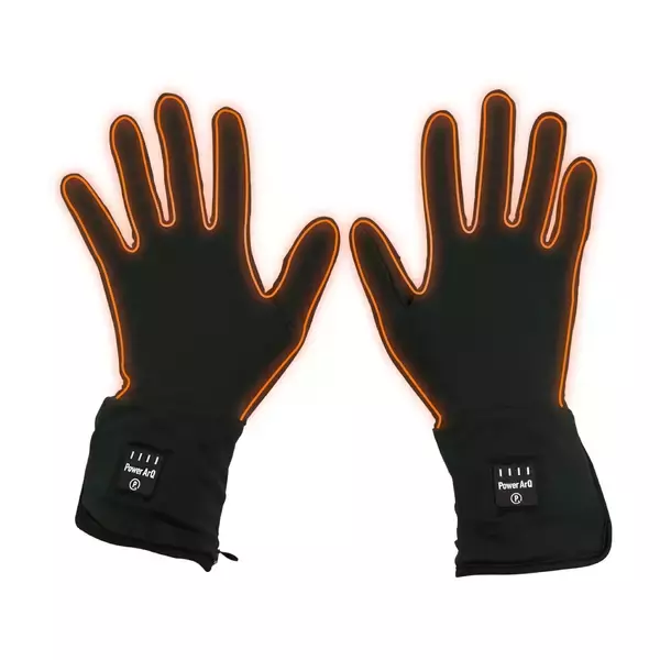 「キャンプ向けに開発の電熱ベスト、作業現場での採用事例も。PowerArQ、電熱パンツなど多様な電熱ウェアを展開」の画像