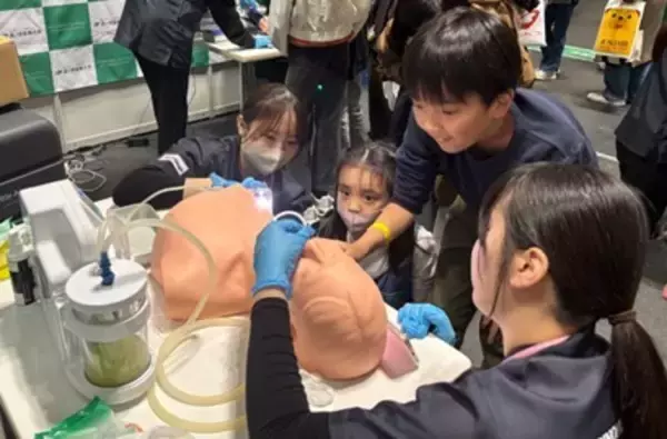13,000人以上が来場した「こどものおしごと体験イベント」に森ノ宮医療大学が出展！親子で学ぶ医療職体験×防災教育を実施