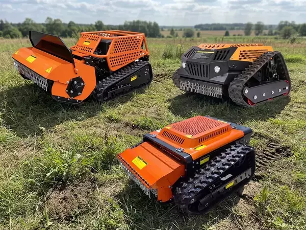 通算1,900台完売のラジコン草刈機カルゾーが全機種“フルモデルチェンジ”で再登場