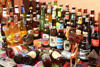 秋葉原の「世界一周旅ダイニング居酒屋」19周年記念！【世界のビール7種類飲み放題】感謝の気持ちを込めた無料アップグレードプレゼント企画を実施