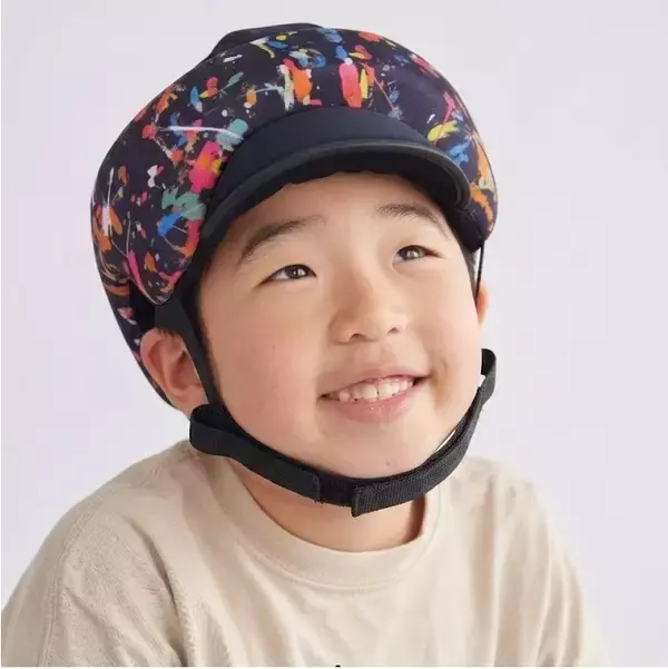 「障がいのある方の作品を採用した頭部保護帽を2026年3月5日に発売開始」の画像