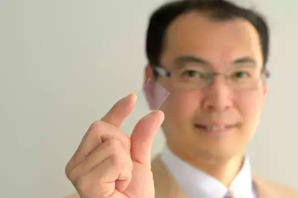 東京工芸大学 工学部 越地福朗教授が放射効率81.6％、透明性76.7％のガラス基板の光透過型アンテナを開発～ 5G/6G含む幅広い周波数帯に対応 ～