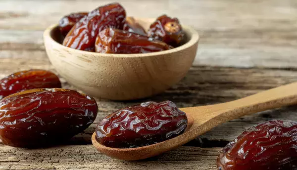 「“食べてキレイを育てる”デーツ習慣のご提案　「美ドンデーツシロップ」1月22日(木)新発売」の画像