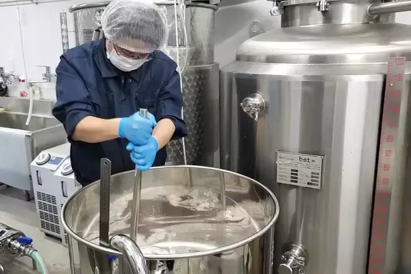 「はじめての一杯から、ミードのある日常へ。京都蜂蜜酒醸造所2周年に合わせた新作ミード発売」の画像