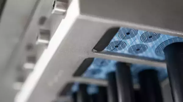 「Roxtecが 新製品となる「CSP ケーブル貫通部シール」を展開」の画像