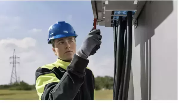 「Roxtecが 新製品となる「CSP ケーブル貫通部シール」を展開」の画像