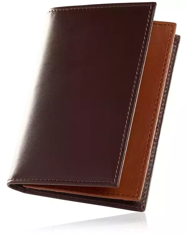 「累計販売数10万個突破の本革名刺入れが、バイカラー仕様でリニューアル！「Danke Bestens！」より、全5色展開の新モデル登場」の画像