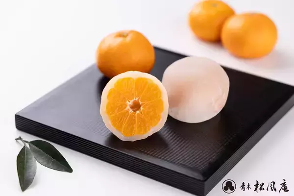 【青木松風庵】和歌山の太陽を丸ごと贅沢に。瑞々しい旬の味わい「一手みかん大福」が登場！