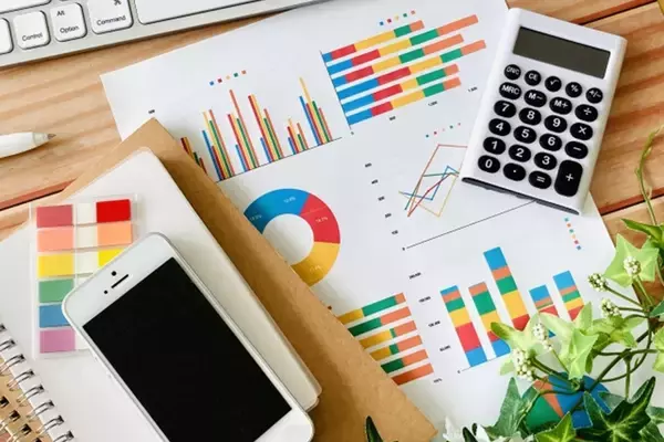 ホテル集客の課題解決へ　宿のプロとSNSのプロによる無料共同ウェビナー開催「SNS×業務効率化で“予約が増える仕組み”」を解説｜2026年1月21日（水）