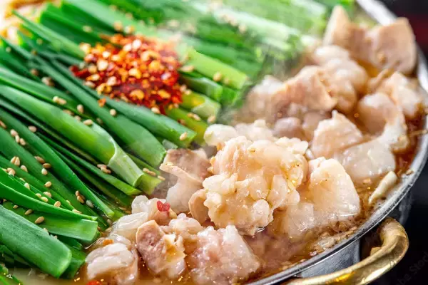 「関東4都市を巡る『こたつ屋台フェス 2026』出店グルメとパフォーマーをご紹介！」の画像