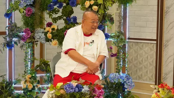 「売上累計200万枚超え！大ヒット曲「魅せられて」裏話続々『鶴瓶ちゃんとサワコちゃん～昭和の大先輩とおかしな２人～』第73回ゲスト：ジュディ・オング9月7日（月）よる9時00分～ BS12 トゥエルビで放送」の画像