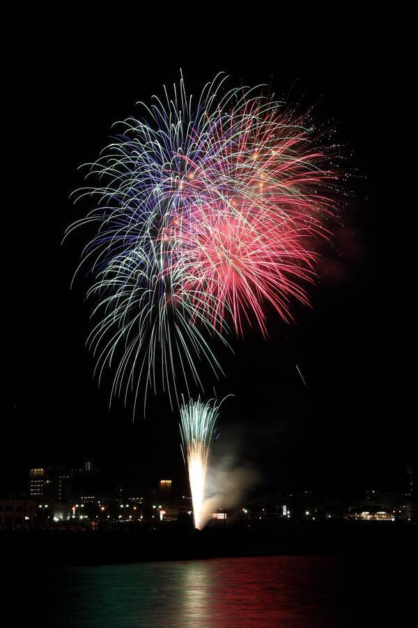 伊豆最多19回開催 伊東温泉海の花火大会 7 30 8 24 静岡 21年6月18日 エキサイトニュース