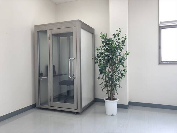 オフィスに手軽に個室空間を 一人用作業スペース ワーキングブース 8月18日発売 21年8月3日 エキサイトニュース