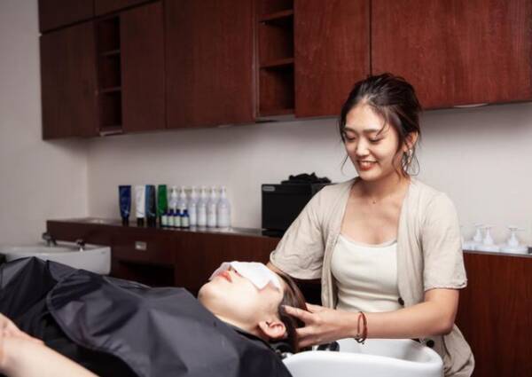 髪質改善で話題の サイエンスアクア 取扱店 似合うヘアに出会える Hirono Higashiyama の情報を駅近ドットコムで公開 21年8月19日 エキサイトニュース