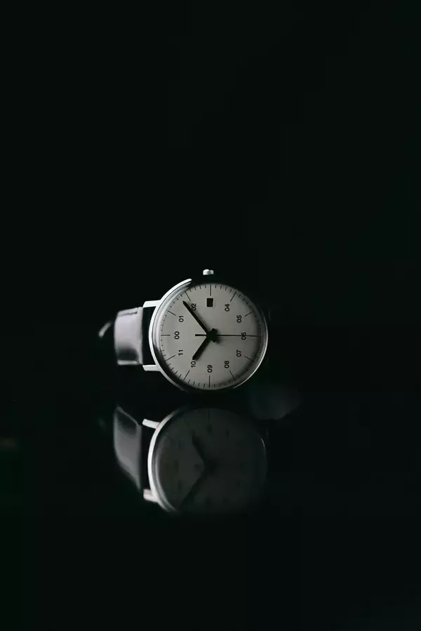 「sazaré 、新作オートマチックモデル「SK02 38mm」を発表」の画像